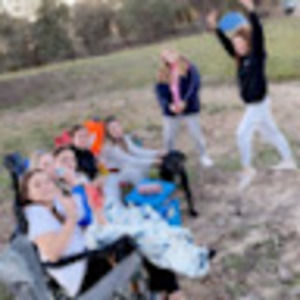 Meet your Posher, Mia